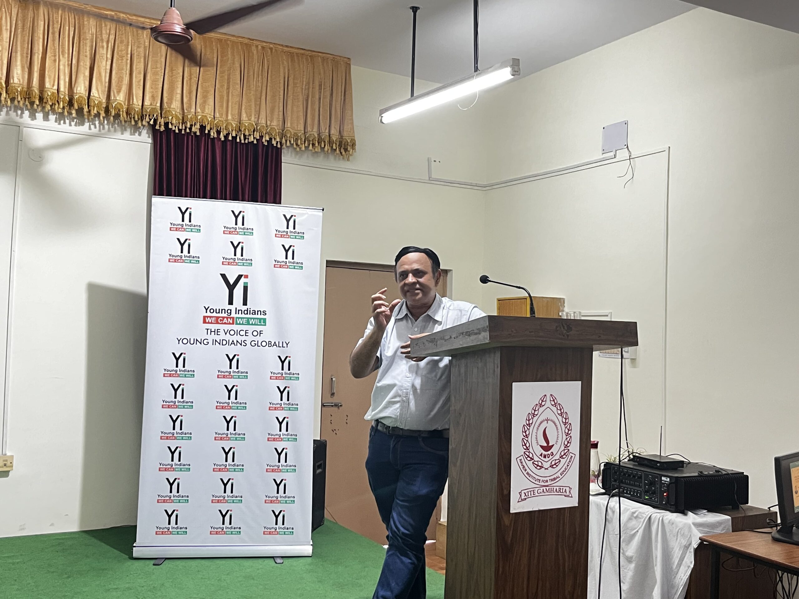 Dr. Saroj Dubey Delivers Inspiring Session on Mind Matters at XITE Gamharia (2)